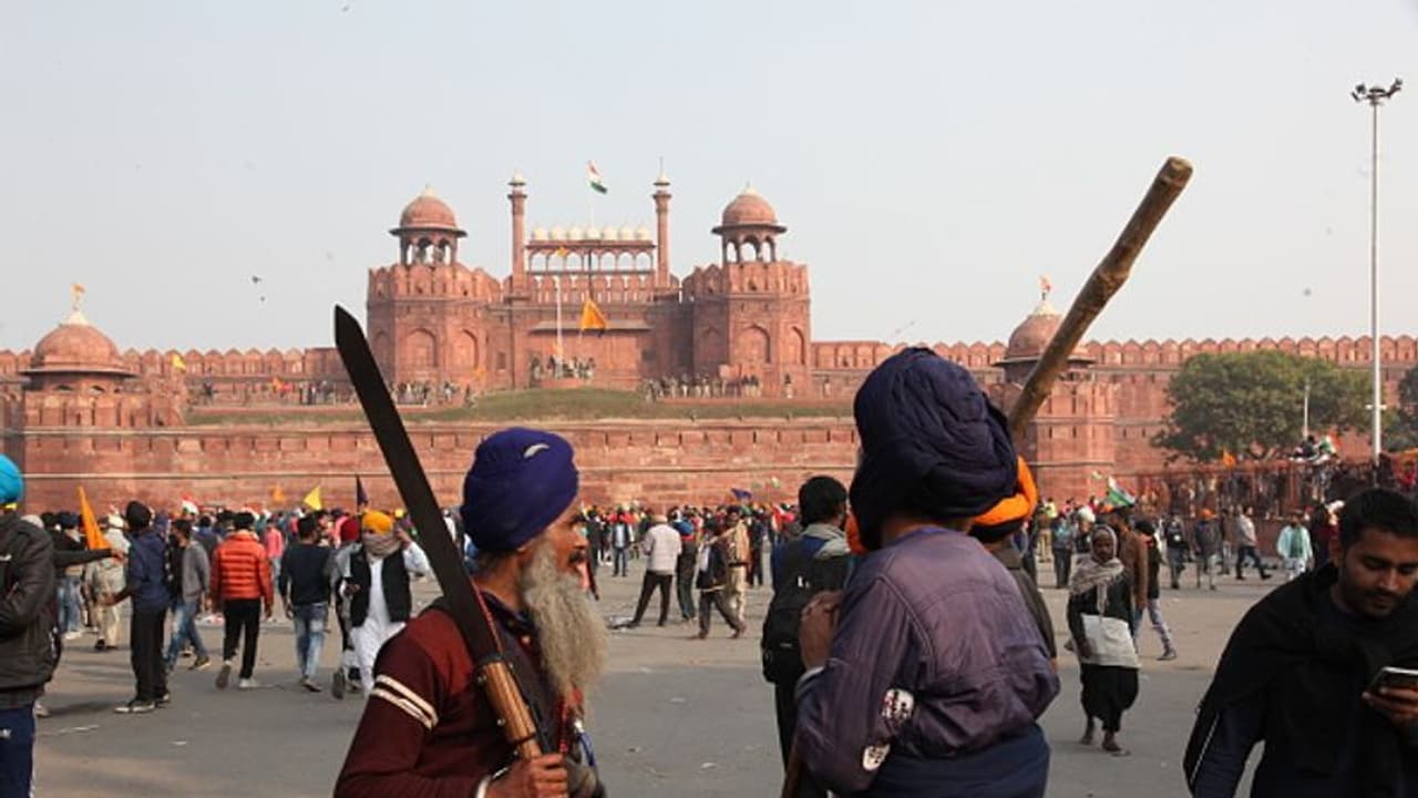 ಟ್ರಾಕ್ಟರ್ ‌ರ‍್ಯಾಲಿ ಹಿಂಸಾಚಾರ; ನ್ಯಾಯಾಂಗ ತನಿಖೆಗೆ ಆಗ್ರಹಿಸಿದ ರೈತ ಸಂಘಟನೆ!