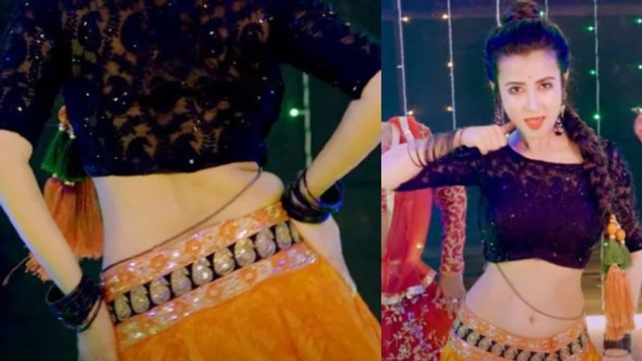 মনামীর 'হোঠোঁ ম্যয় এইসি বাত', বৈজয়ন্তী মালাকে ট্রিবিউট বঙ্গলালনার মনামীর 'হোঠোঁ ম্যয় এইসি বাত', বৈজয়ন্তী মালাকে ট্রিবিউট বঙ্গলালনার