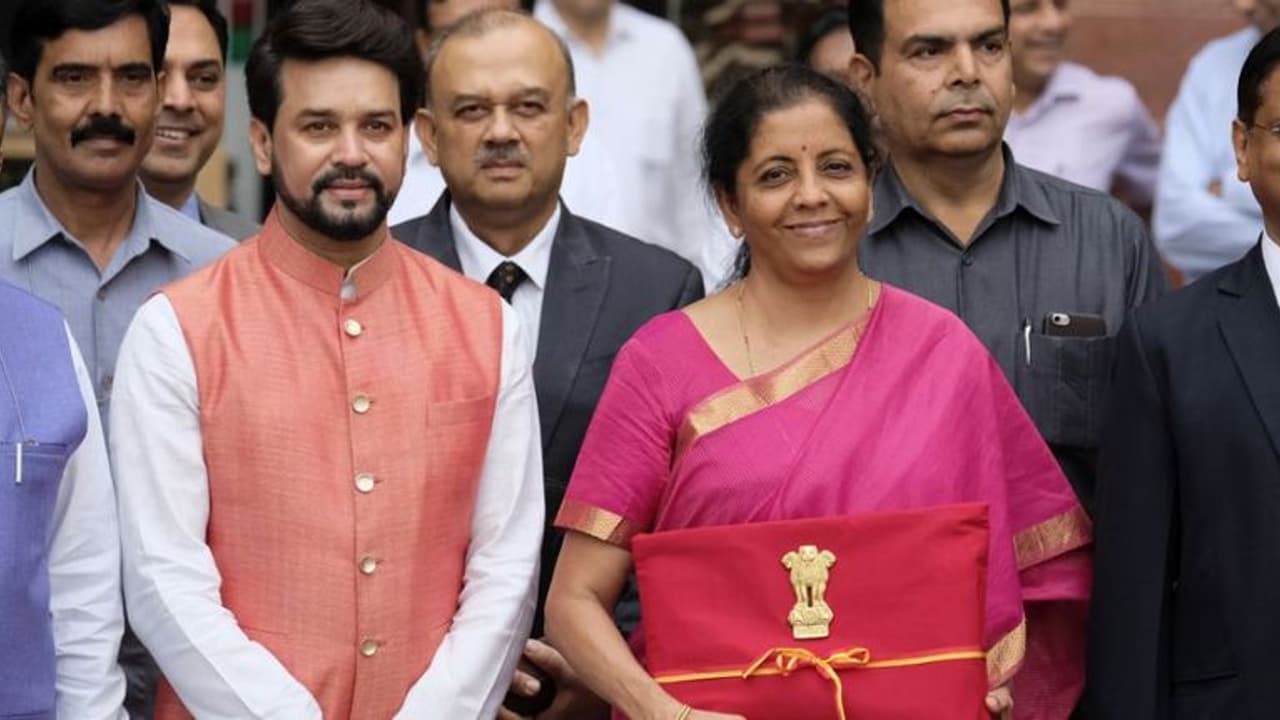 കേന്ദ്രബജറ്റ് ഇക്കുറി പൂർണമായും കടലാസ് രഹിതമാകും കേന്ദ്രബജറ്റ് ഇക്കുറി പൂർണമായും കടലാസ് രഹിതമാകും