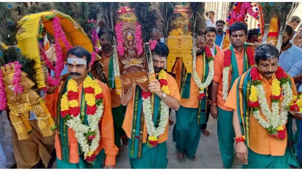 பாஜகவுக்கு கைகொடுக்காத வெற்றிவேல்; வீரவேல் முழக்கம்.. அறுபடை வீடுகள் அமைந்த தொகுதிகளை அள்ளிய திமுக..! பாஜகவுக்கு கைகொடுக்காத வெற்றிவேல்; வீரவேல் முழக்கம்.. அறுபடை வீடுகள் அமைந்த தொகுதிகளை அள்ளிய திமுக..!