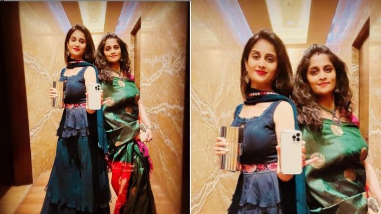 ‘മാമാട്ടിക്കുട്ടിയമ്മയും മാളൂട്ടിയും‘ ഒരേ ഫ്രെയിമിൽ; ചിത്രവുമായി ശ്യാമിലി ‘മാമാട്ടിക്കുട്ടിയമ്മയും മാളൂട്ടിയും‘ ഒരേ ഫ്രെയിമിൽ; ചിത്രവുമായി ശ്യാമിലി