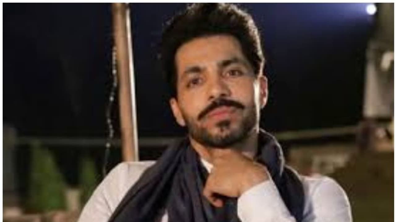 'ചെങ്കോട്ടയിൽ കൊടി ഉയർത്തിയത് കർഷക രോഷത്തിന്റെ പ്രതീകമായി'; ദീപ് സിദ്ദുവിന്റെ പുതിയ വീഡിയോ 'ചെങ്കോട്ടയിൽ കൊടി ഉയർത്തിയത് കർഷക രോഷത്തിന്റെ പ്രതീകമായി'; ദീപ് സിദ്ദുവിന്റെ പുതിയ വീഡിയോ