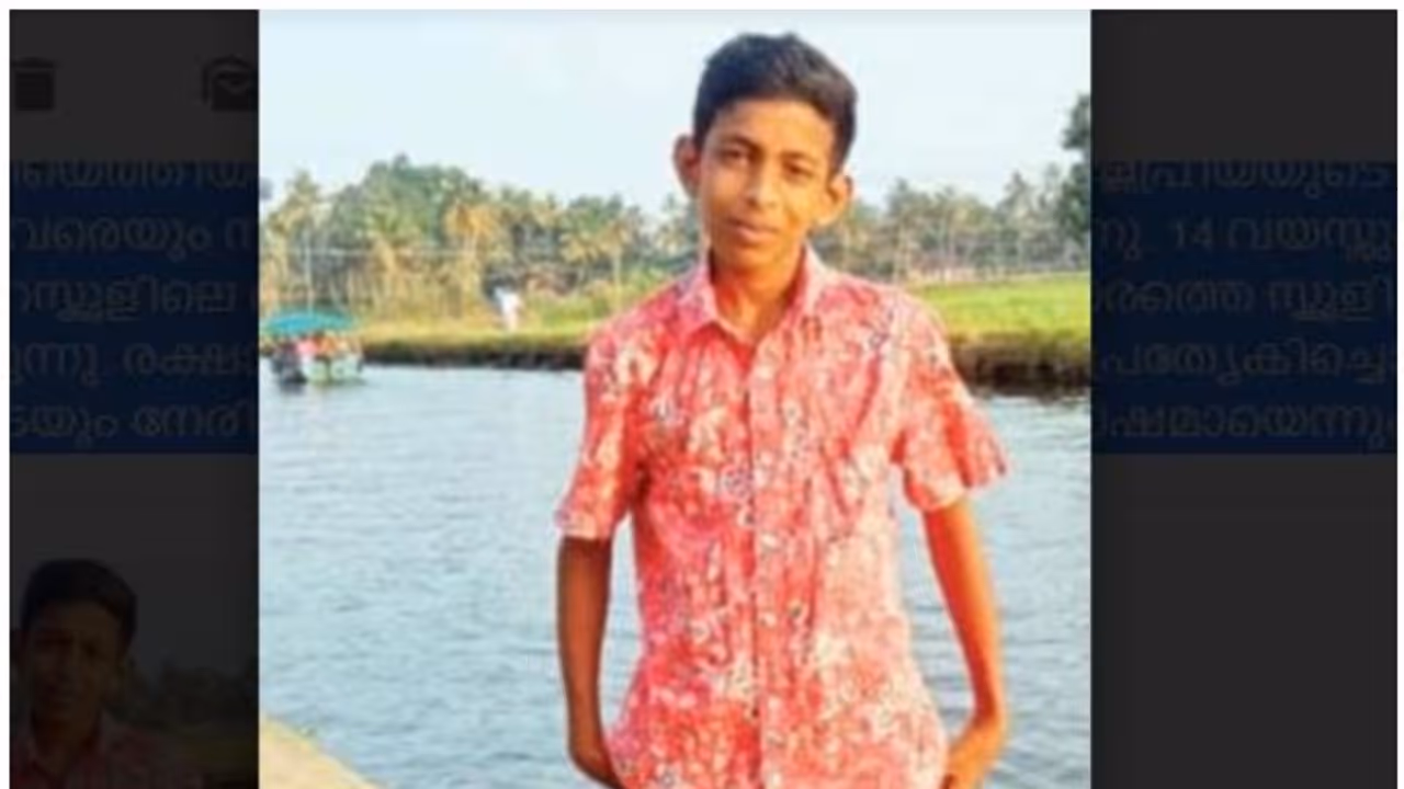 രണ്ടുജീവനുകളെ കൈപിടിച്ചു ജീവിതത്തിലേക്കു തിരികെ കയറ്റിയ അരുണിനു ജീവന്‍ രക്ഷാപതക്