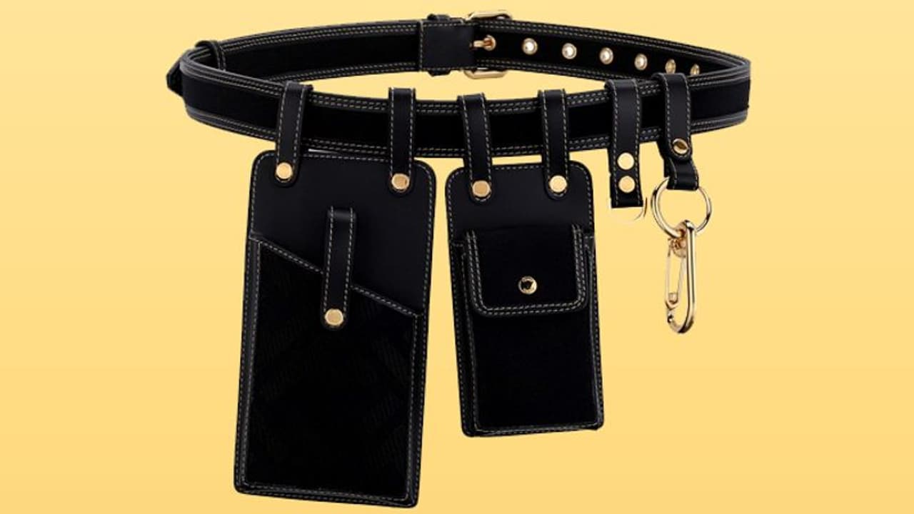 मल्टी बेल्ट बैग्स हैं लेटेस्ट स्ट्रीट स्टाइल फैशन ट्रेंड, देखें आजमा कर मल्टी बेल्ट बैग्स हैं लेटेस्ट स्ट्रीट स्टाइल फैशन ट्रेंड, देखें आजमा कर