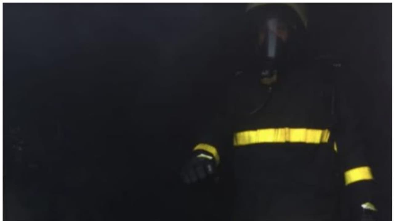 ഒമാനില് വാണിജ്യ സ്ഥാപനത്തില് തീപ്പിടുത്തം ഒമാനില് വാണിജ്യ സ്ഥാപനത്തില് തീപ്പിടുത്തം