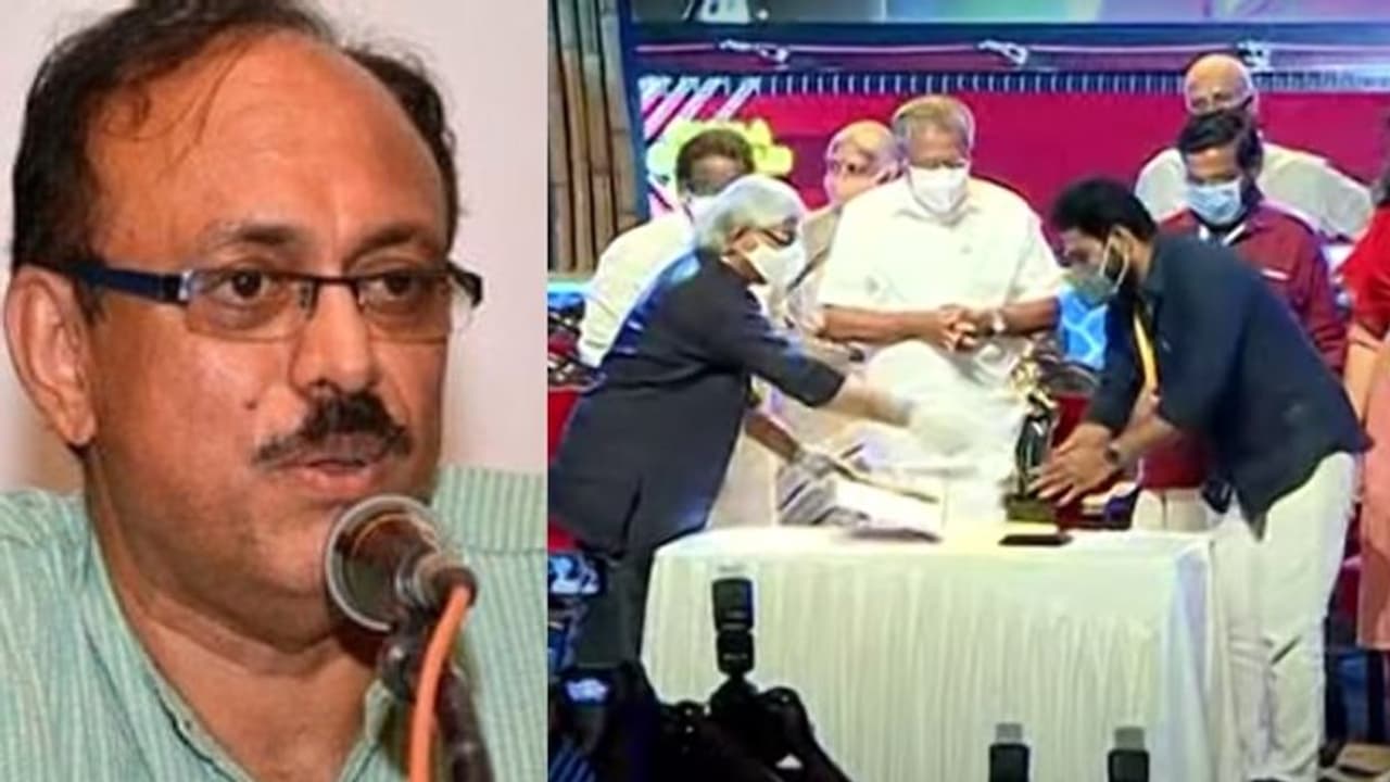 'രാജഭരണകാലത്ത് രാജാവ് പോലും ചെയ്യില്ല ഇത്'; ചലച്ചിത്ര അവാര്ഡ് വിതരണ രീതിയെ വിമര്ശിച്ച് സുരേഷ് കുമാര് 'രാജഭരണകാലത്ത് രാജാവ് പോലും ചെയ്യില്ല ഇത്'; ചലച്ചിത്ര അവാര്ഡ് വിതരണ രീതിയെ വിമര്ശിച്ച് സുരേഷ് കുമാര്