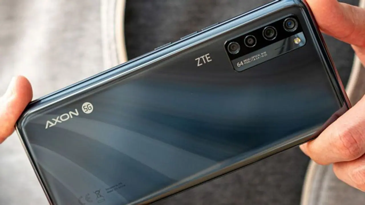 Tech News ২৫ নভেম্বর লঞ্চ হবে বিশ্বের প্রথম 18GB RAM স্মার্টফোন, জেনে নিন বিশেষত্ব Tech News ২৫ নভেম্বর লঞ্চ হবে বিশ্বের প্রথম 18GB RAM স্মার্টফোন, জেনে নিন বিশেষত্ব