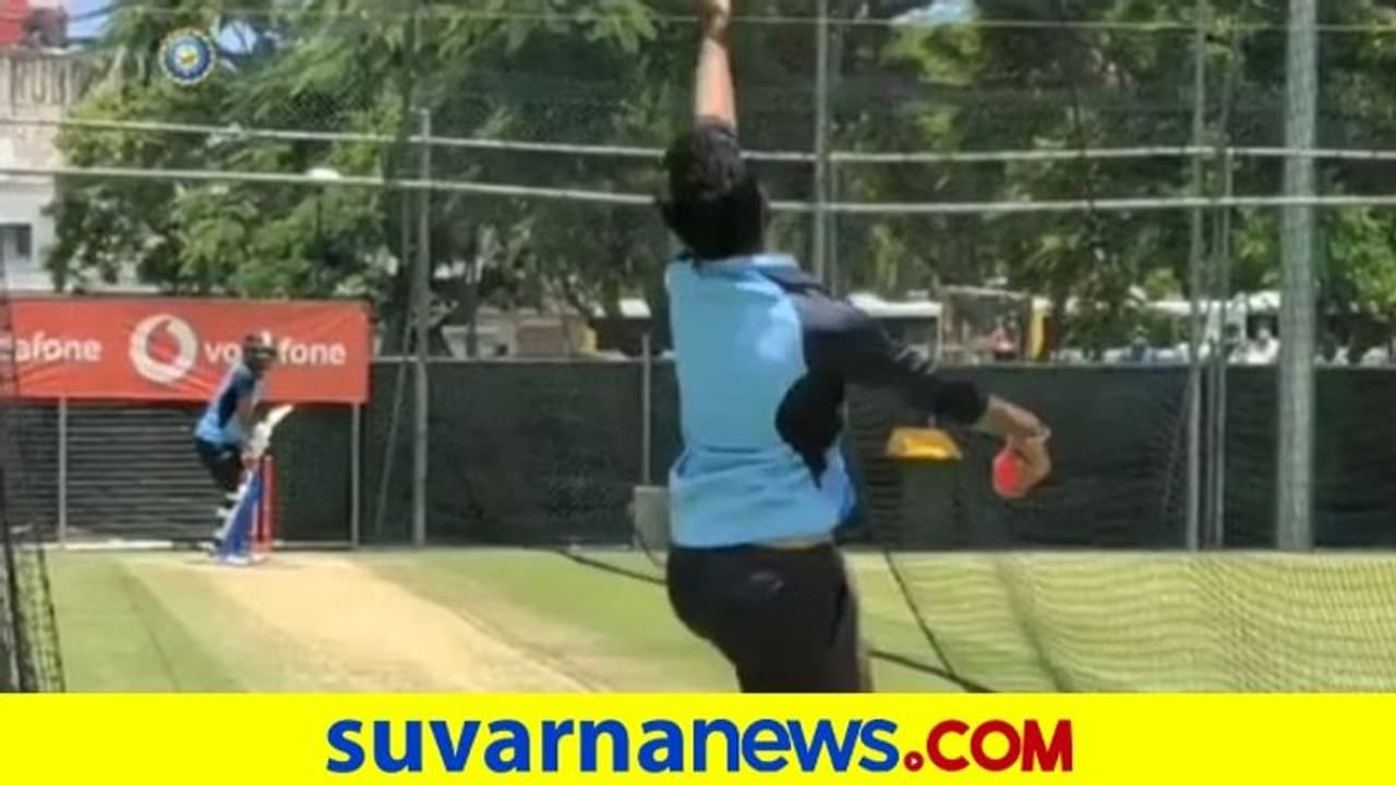 ಅನಿಲ್ ಕುಂಬ್ಳೆ ಬೌಲಿಂಗ್ ಶೈಲಿ ಅನುಕರಿಸಿದ ಬುಮ್ರಾ..! ವೆಲ್ ಡನ್ ಎಂದ ಜಂಬೋ ಅನಿಲ್ ಕುಂಬ್ಳೆ ಬೌಲಿಂಗ್ ಶೈಲಿ ಅನುಕರಿಸಿದ ಬುಮ್ರಾ..! ವೆಲ್ ಡನ್ ಎಂದ ಜಂಬೋ