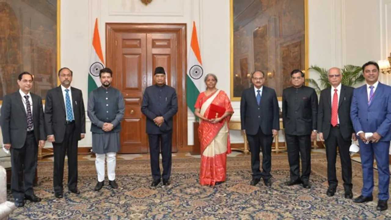 Budget 2021: Finance Minister Nirmala Sitharaman meets President Ram Nath Kovind ahead of Budget presentation Budget 2021: Finance Minister Nirmala Sitharaman meets President Ram Nath Kovind ahead of Budget presentation