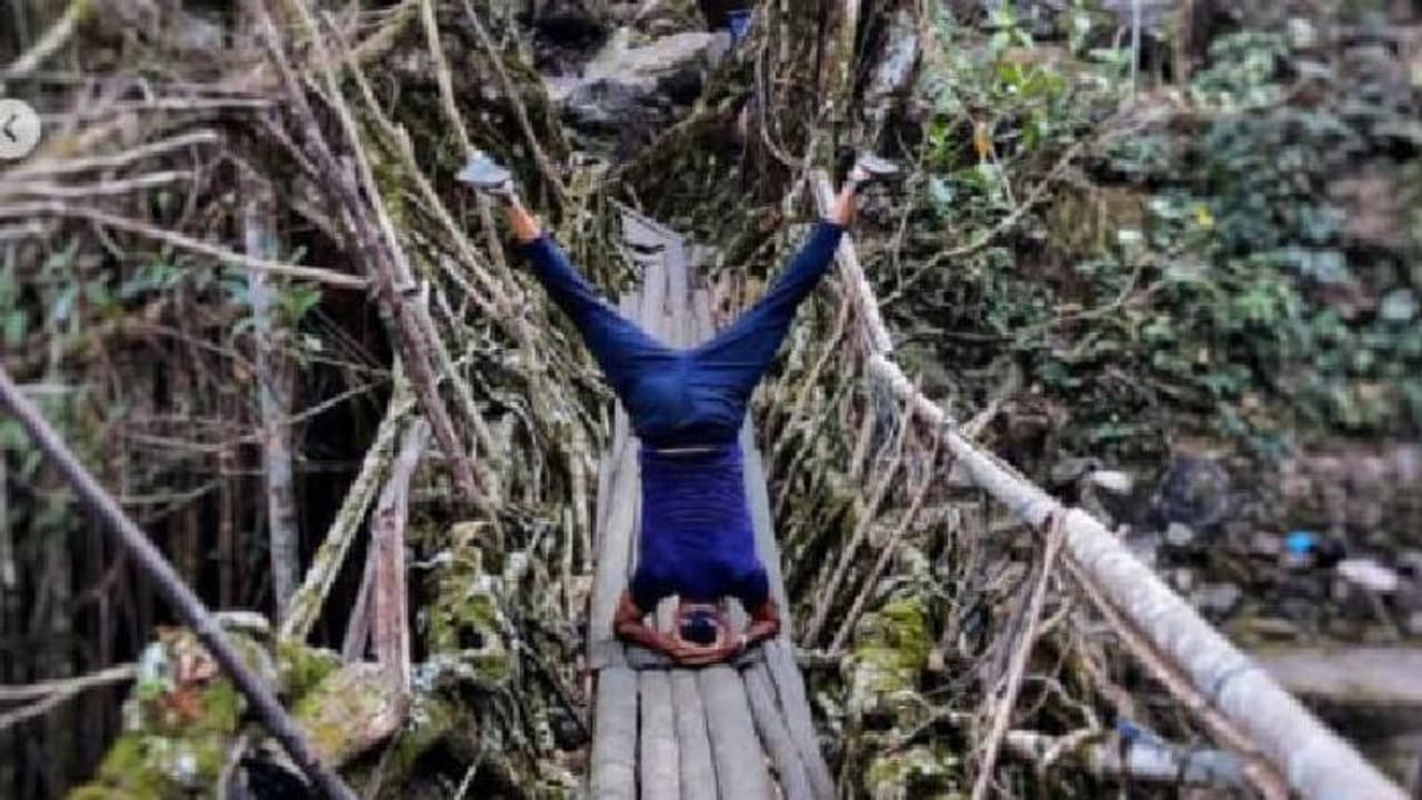 ഇങ്ങനെ തല കുത്തി നില്‍ക്കാന്‍ പറ്റുമോ? ചിത്രം പങ്കുവച്ച് താരം