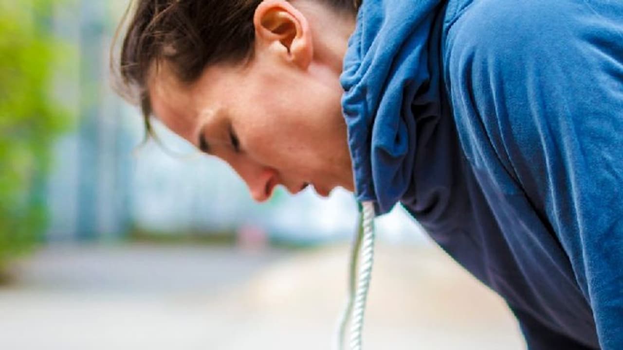 Covid 19 Infection : കൊവിഡ് കാര്യമായി ബാധിക്കപ്പെട്ടവര്‍ ശ്രദ്ധിക്കൂ; തുടര്‍ന്നുള്ള മാസങ്ങളില്‍ നിരീക്ഷണം വേണം