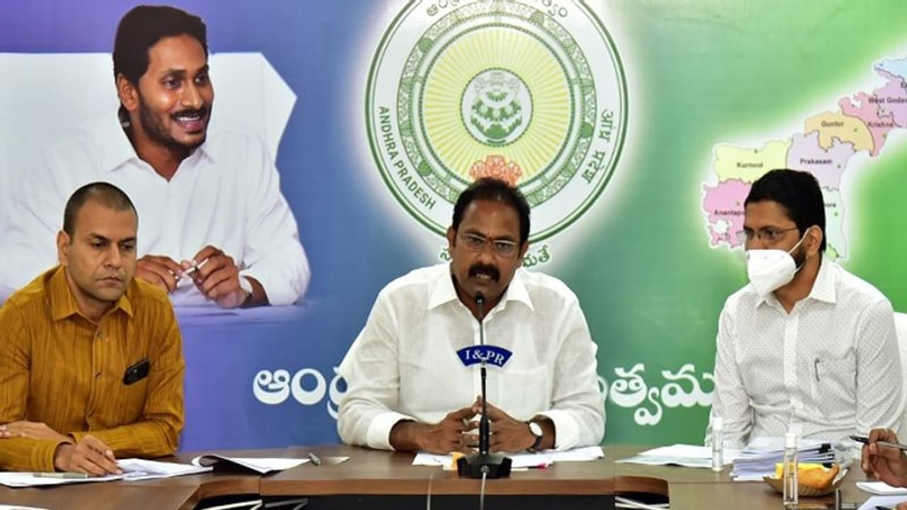 ఆక్సిజన్ కొరత రానీయం.. వ్యాక్సిన్ కొనుగోలుకు రూ.1,600 కోట్లు సిద్ధం: ఆళ్ల నాని