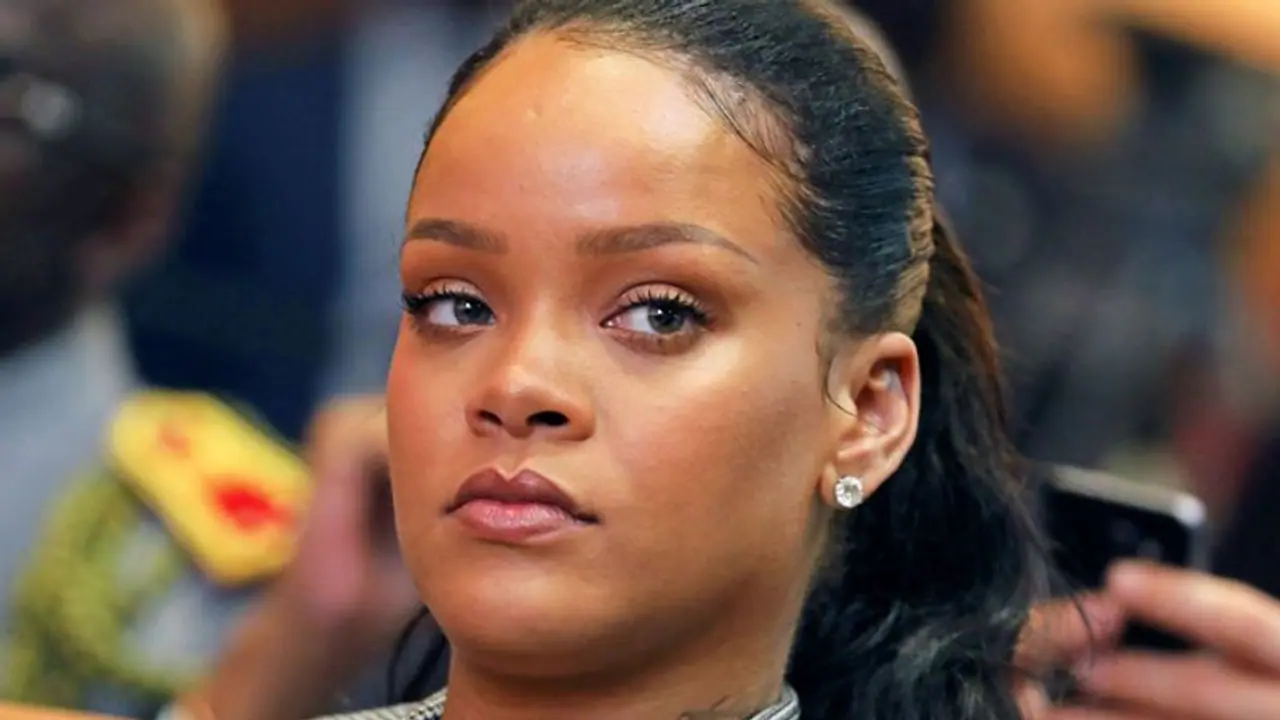 'ഉത്തരവാദിത്തത്തോടെ ട്വീറ്റ് ചെയ്യുക'; കര്ഷകരെ പിന്തുണച്ച വിദേശ സെലിബ്രിറ്റികള്ക്കെതിരെ കേന്ദ്രം 'ഉത്തരവാദിത്തത്തോടെ ട്വീറ്റ് ചെയ്യുക'; കര്ഷകരെ പിന്തുണച്ച വിദേശ സെലിബ്രിറ്റികള്ക്കെതിരെ കേന്ദ്രം