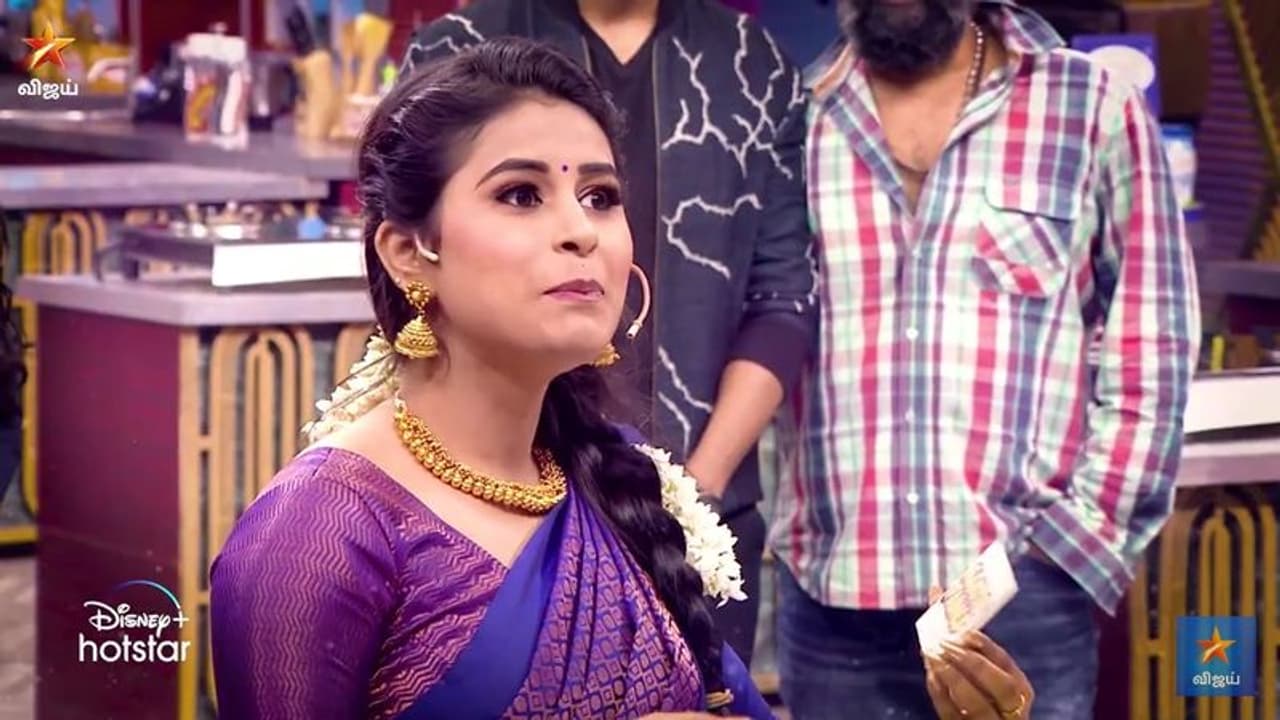 'குக் வித் கோமாளி' ரித்திகா மருத்துவமணையில் திடீர் அனுமதி..! பதறி போன ரசிகர்கள்! 'குக் வித் கோமாளி' ரித்திகா மருத்துவமணையில் திடீர் அனுமதி..! பதறி போன ரசிகர்கள்!