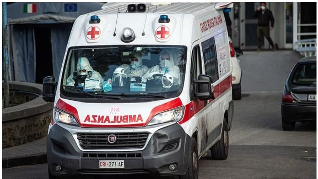 മയക്കുമരുന്ന് ഇടപാടുകാരെ തെറ്റിദ്ധരിപ്പിക്കും, ആംബുലൻസ് ഡ്രൈവർമാരോട് സൈറൺ മുഴക്കരുതെന്ന് ഇറ്റാലിയൻ മാഫിയ