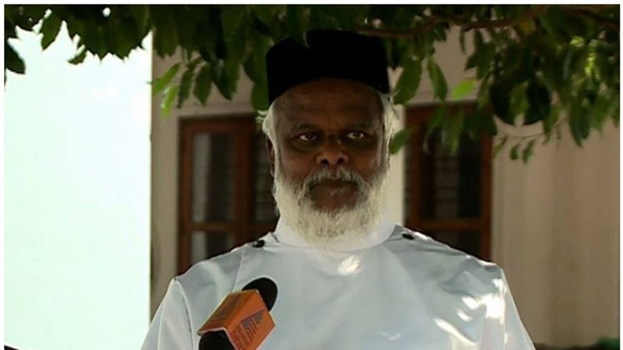 വൈദികര് മത്സരിക്കണ്ടെന്ന് ഓർത്തഡോക്സ് സഭ; 'ആവശ്യമെങ്കിൽ മത്സരിക്കുന്നത് വിലക്കി ഉത്തരവിറക്കും' വൈദികര് മത്സരിക്കണ്ടെന്ന് ഓർത്തഡോക്സ് സഭ; 'ആവശ്യമെങ്കിൽ മത്സരിക്കുന്നത് വിലക്കി ഉത്തരവിറക്കും'