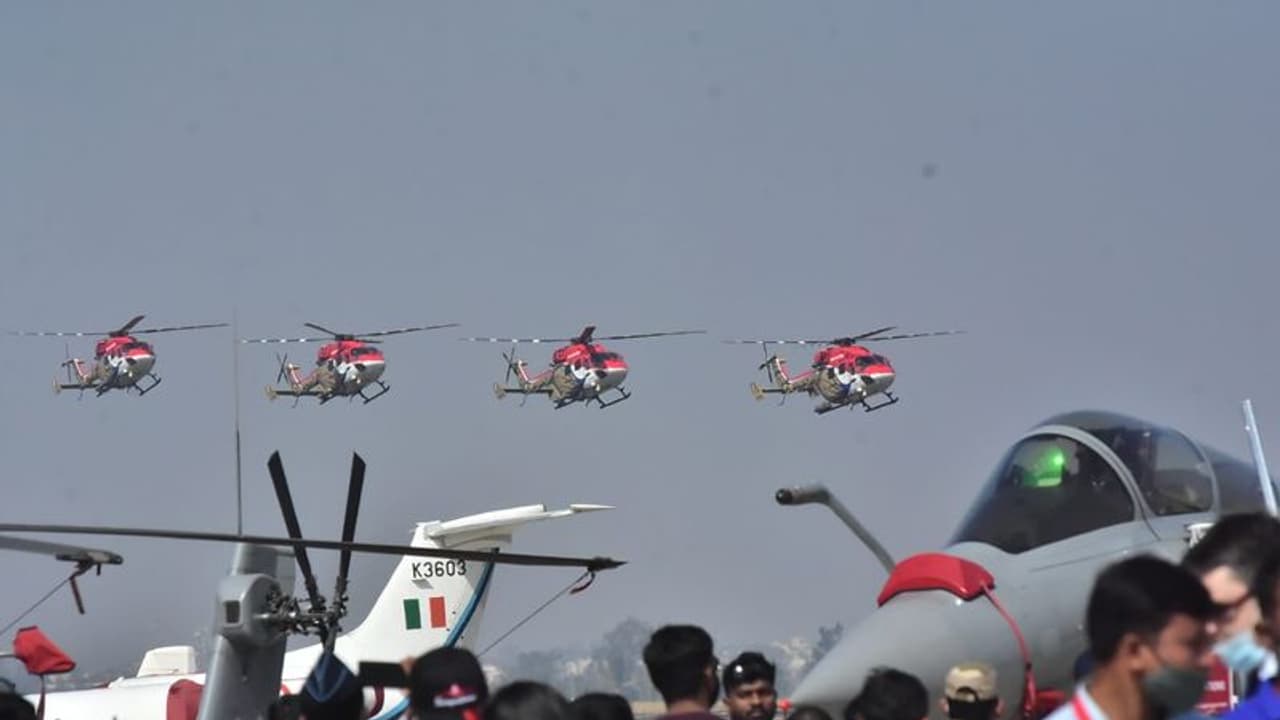 Aero India 2023, ಬೆಂಗಳೂರಲ್ಲಿ ಫೆ.13ರಿಂದ ವೈಮಾನಿಕ ಪ್ರದರ್ಶನ, ಟಿಕೆಟ್ ಬೆಲೆ ಪ್ರಕಟ! Aero India 2023, ಬೆಂಗಳೂರಲ್ಲಿ ಫೆ.13ರಿಂದ ವೈಮಾನಿಕ ಪ್ರದರ್ಶನ, ಟಿಕೆಟ್ ಬೆಲೆ ಪ್ರಕಟ!