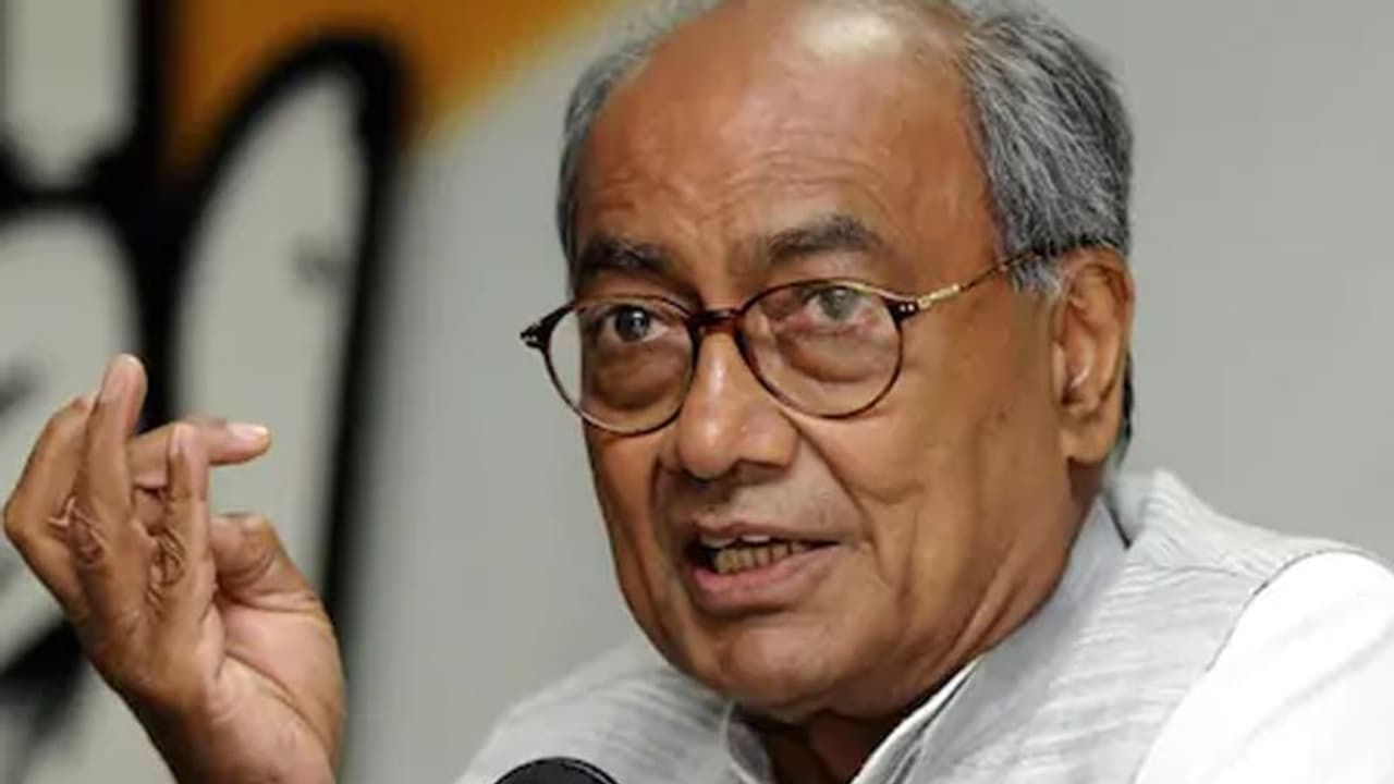 ಕಾಂಗ್ರೆಸ್ ಅಧಿಕಾರಕ್ಕೆ ಬಂದ್ರೆ ಆರ್ಟಿಕಲ್ 370 ಮರು ಜಾರಿ: ಸಿಂಗ್ ಹೇಳಿಕೆಗೆ ಬಿಜೆಪಿ ಕಿಡಿ! ಕಾಂಗ್ರೆಸ್ ಅಧಿಕಾರಕ್ಕೆ ಬಂದ್ರೆ ಆರ್ಟಿಕಲ್ 370 ಮರು ಜಾರಿ: ಸಿಂಗ್ ಹೇಳಿಕೆಗೆ ಬಿಜೆಪಿ ಕಿಡಿ!