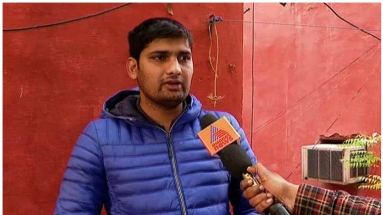 'ഏറ്റത് ക്രൂരമര്ദ്ദനം'; ജയിലിലുള്ള കര്ഷകരെയെല്ലാം ദില്ലി പൊലീസ് മര്ദ്ദിച്ചുവെന്ന് മൻദീപ് പൂനിയ 'ഏറ്റത് ക്രൂരമര്ദ്ദനം'; ജയിലിലുള്ള കര്ഷകരെയെല്ലാം ദില്ലി പൊലീസ് മര്ദ്ദിച്ചുവെന്ന് മൻദീപ് പൂനിയ