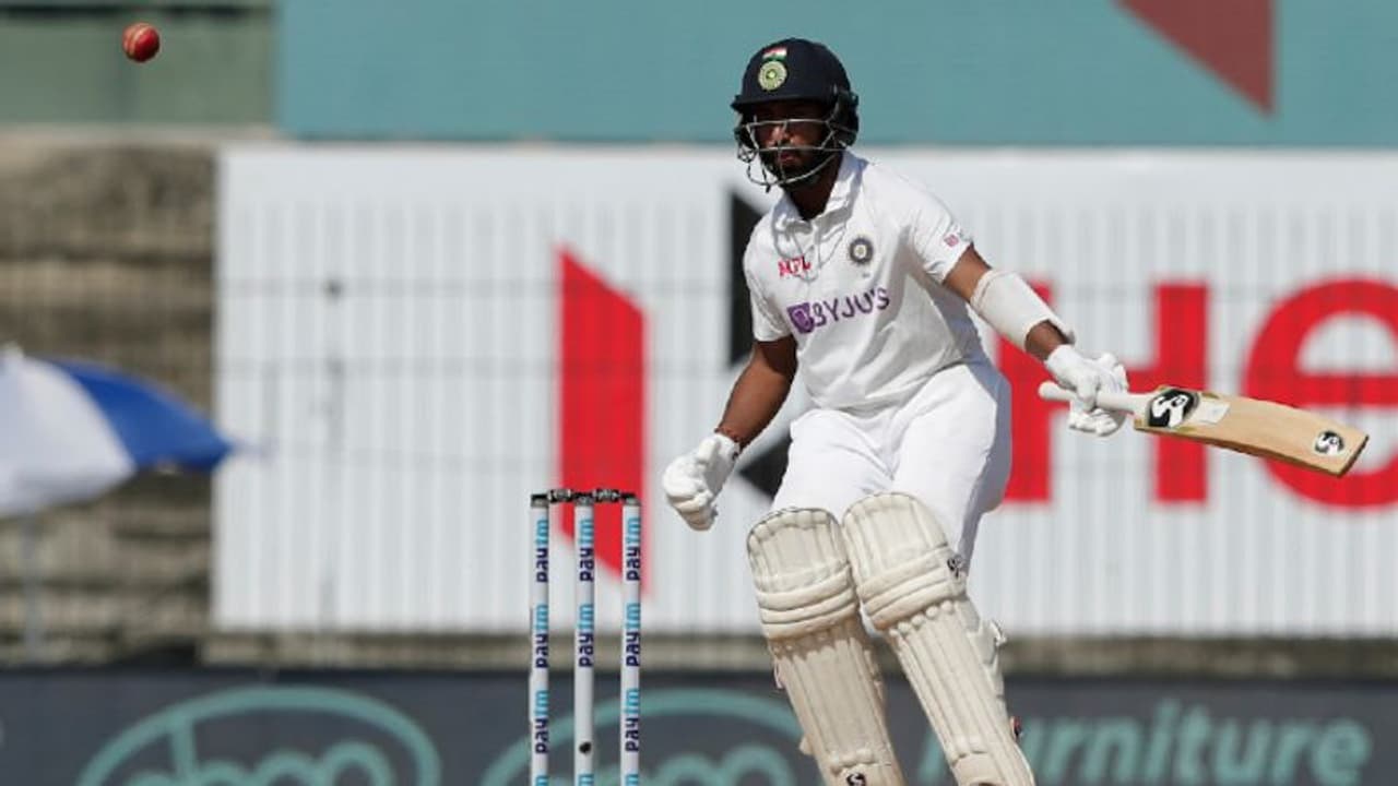 ഇന്ത്യ ജയിക്കണമെങ്കില് പൂജാര കനിയണം; പക്ഷേ ഇംഗ്ലീഷ് പിച്ചില് അത്ര സുഖമുള്ള ഓര്മകളല്ല ഇന്ത്യ ജയിക്കണമെങ്കില് പൂജാര കനിയണം; പക്ഷേ ഇംഗ്ലീഷ് പിച്ചില് അത്ര സുഖമുള്ള ഓര്മകളല്ല