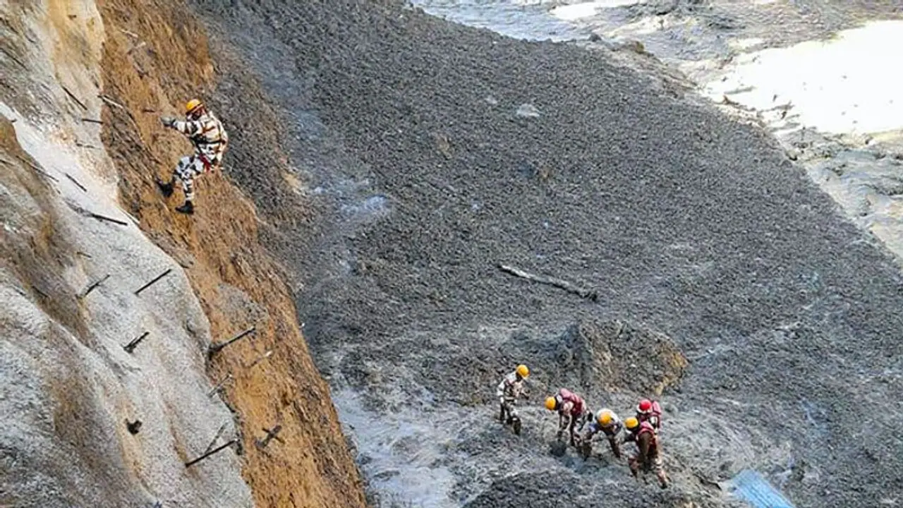 Uttarakhand glacier break: 15 BRO workers from Jharkhand killed in Sumna avalanche Uttarakhand glacier break: 15 BRO workers from Jharkhand killed in Sumna avalanche