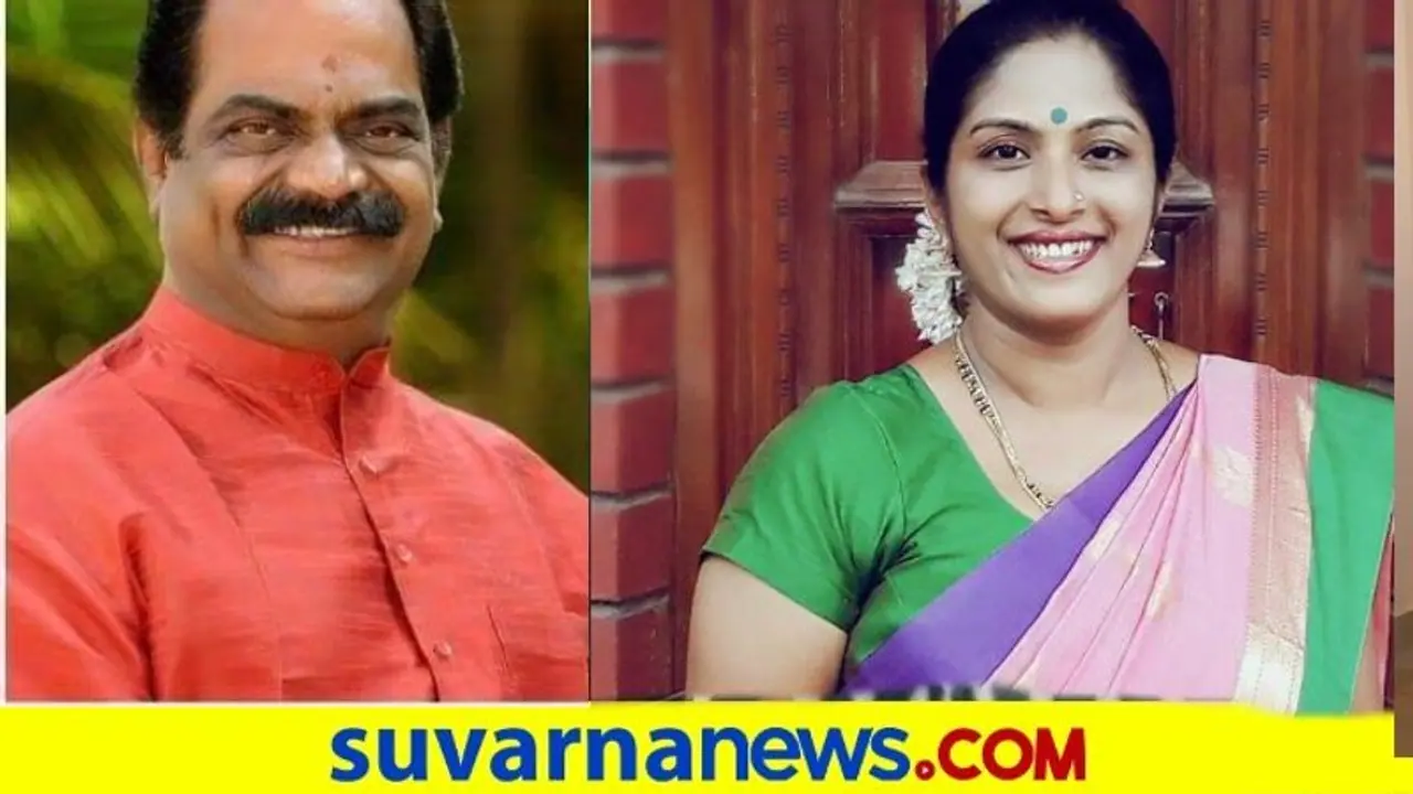 ಜಗದೀಶ್ ಅಧಿಕಾರಿಗೆ ಮಸಿ ಬಳಿದರೆ 1ಲಕ್ಷ ರು. ಬಹುಮಾನ ಘೋಷಿಸಿದ ಕೈ ನಾಯಕಿ ಜಗದೀಶ್ ಅಧಿಕಾರಿಗೆ ಮಸಿ ಬಳಿದರೆ 1ಲಕ್ಷ ರು. ಬಹುಮಾನ ಘೋಷಿಸಿದ ಕೈ ನಾಯಕಿ