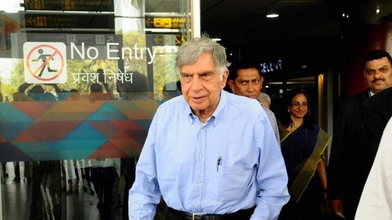 എക്സിലും രത്തൻ ടാറ്റ തന്നെ സ്റ്റാർ; ഫോളോവേഴ്സ്ന്റെ കാര്യത്തിൽ അദാനി വരെ പിന്നിൽ എക്സിലും രത്തൻ ടാറ്റ തന്നെ സ്റ്റാർ; ഫോളോവേഴ്സ്ന്റെ കാര്യത്തിൽ അദാനി വരെ പിന്നിൽ