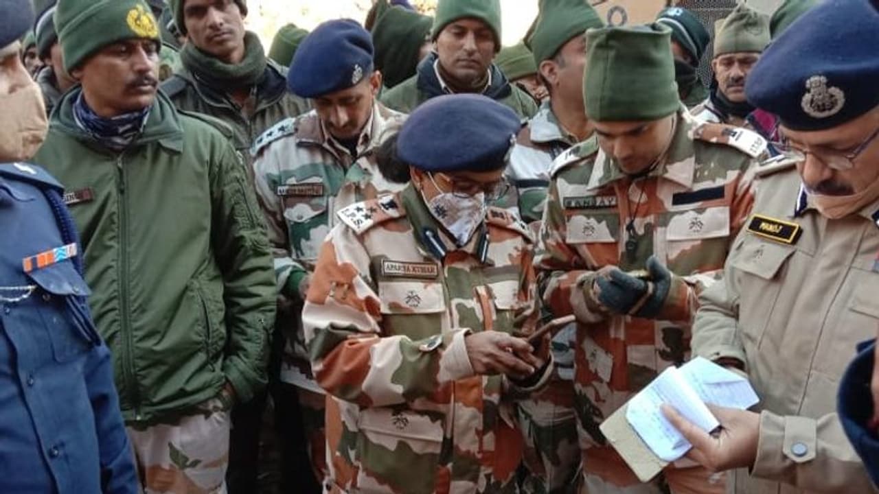 ಕನ್ನಡತಿ, IPS ಅಪರ್ಣಾ ಕುಮಾರ್ ನೇತೃತ್ವದಲ್ಲಿ ಉತ್ತರಾಖಂಡ್ ರಕ್ಷಣಾ ಕಾರ್ಯಾಚರಣೆ! ಕನ್ನಡತಿ, IPS ಅಪರ್ಣಾ ಕುಮಾರ್ ನೇತೃತ್ವದಲ್ಲಿ ಉತ್ತರಾಖಂಡ್ ರಕ್ಷಣಾ ಕಾರ್ಯಾಚರಣೆ!