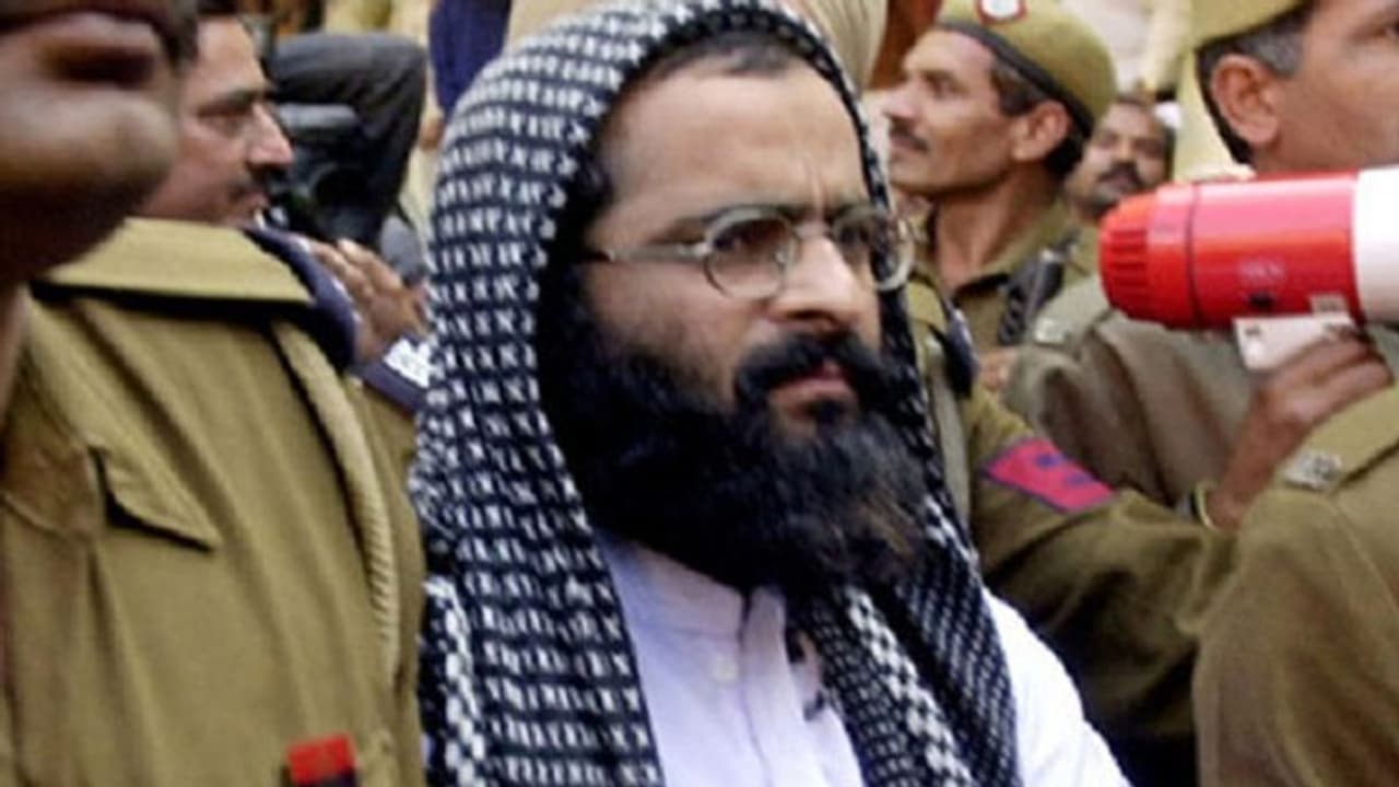 400 ಬಾಂಬ್‌ ಕರೆ ಮಾಡಿದ ಬಾಲಕನಿಗೆ ಉಗ್ರ ಅಫ್ಜಲ್‌ ನಂಟು?