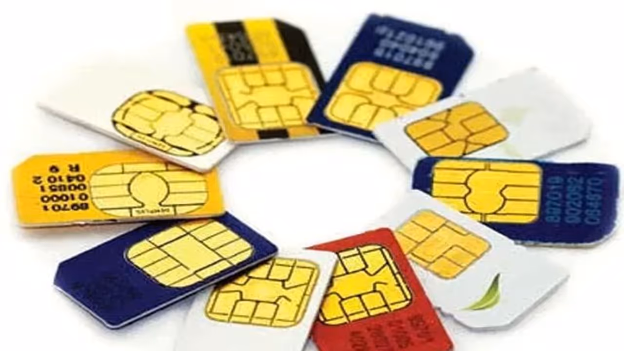 मोदी सरकार का बड़ा फैसला, नया सिम ले, या पोर्ट कराएं अब करना होगा ये काम, खर्च आएगा मात्र एक रुपए मोदी सरकार का बड़ा फैसला, नया सिम ले, या पोर्ट कराएं अब करना होगा ये काम, खर्च आएगा मात्र एक रुपए