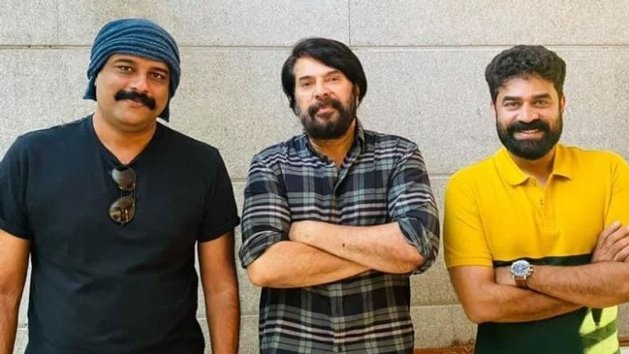 മുരളി ഗോപിയുടെ തിരക്കഥയില് നായകനാകാന് മമ്മൂട്ടി, ബിഗ് ബജറ്റ് ചിത്രമൊരുക്കാൻ വിജയ് ബാബു മുരളി ഗോപിയുടെ തിരക്കഥയില് നായകനാകാന് മമ്മൂട്ടി, ബിഗ് ബജറ്റ് ചിത്രമൊരുക്കാൻ വിജയ് ബാബു