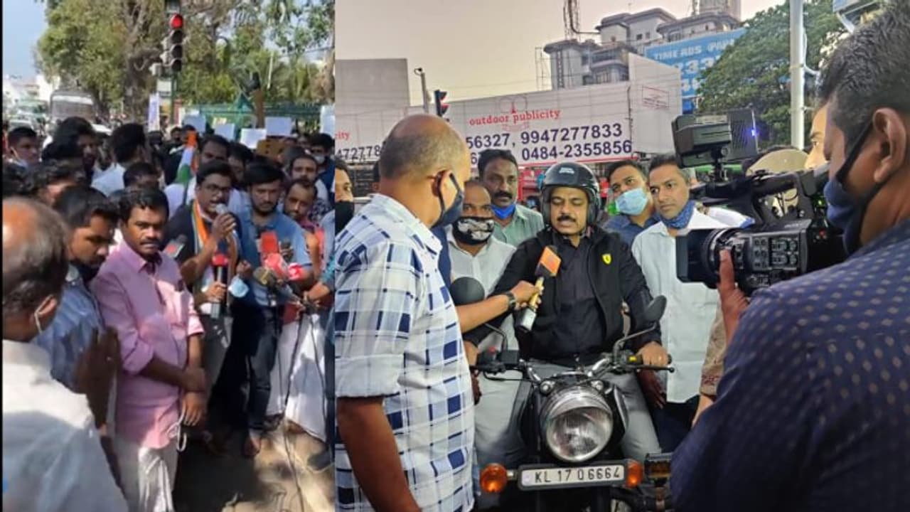 റാങ്ക് ലിസ്റ്റ് കാലാവധി നീട്ടൽ: പരിധി ലംഘിച്ചാൽ മന്ത്രിമാരെ പുറത്തിറങ്ങാൻ അനുവദിക്കില്ലെന്ന് മാത്യു കുഴൽനാടൻ റാങ്ക് ലിസ്റ്റ് കാലാവധി നീട്ടൽ: പരിധി ലംഘിച്ചാൽ മന്ത്രിമാരെ പുറത്തിറങ്ങാൻ അനുവദിക്കില്ലെന്ന് മാത്യു കുഴൽനാടൻ