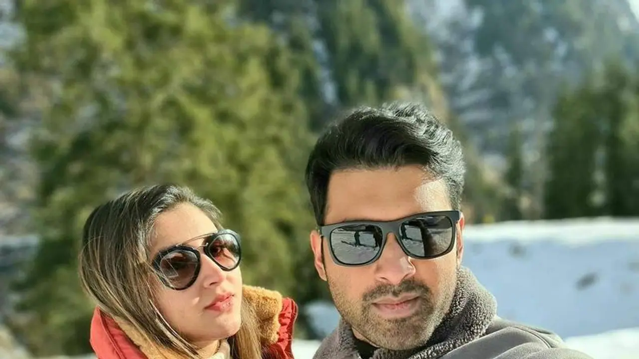 ঘুরতে গিয়ে হঠাৎ এমন কি সিদ্ধান্ত নিলেন অঙ্কুশ, ভক্তদের মনে বেশ খানিকটা আঘাত ঘুরতে গিয়ে হঠাৎ এমন কি সিদ্ধান্ত নিলেন অঙ্কুশ, ভক্তদের মনে বেশ খানিকটা আঘাত