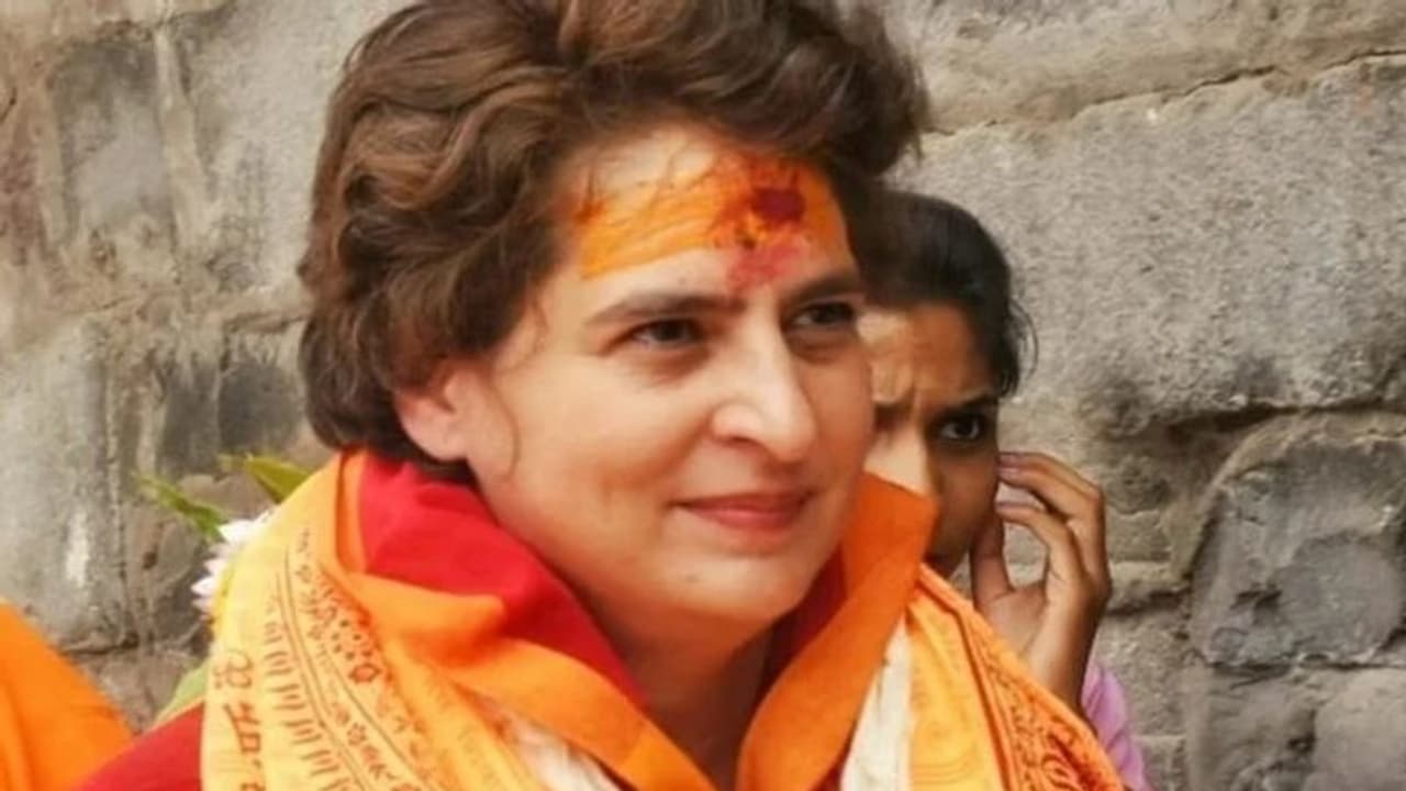 प्रियंका गांधी आज यूपी में, कांग्रेस के 'जय जवान जय किसान अभियान' की करेंगी शुरुआत प्रियंका गांधी आज यूपी में, कांग्रेस के 'जय जवान जय किसान अभियान' की करेंगी शुरुआत