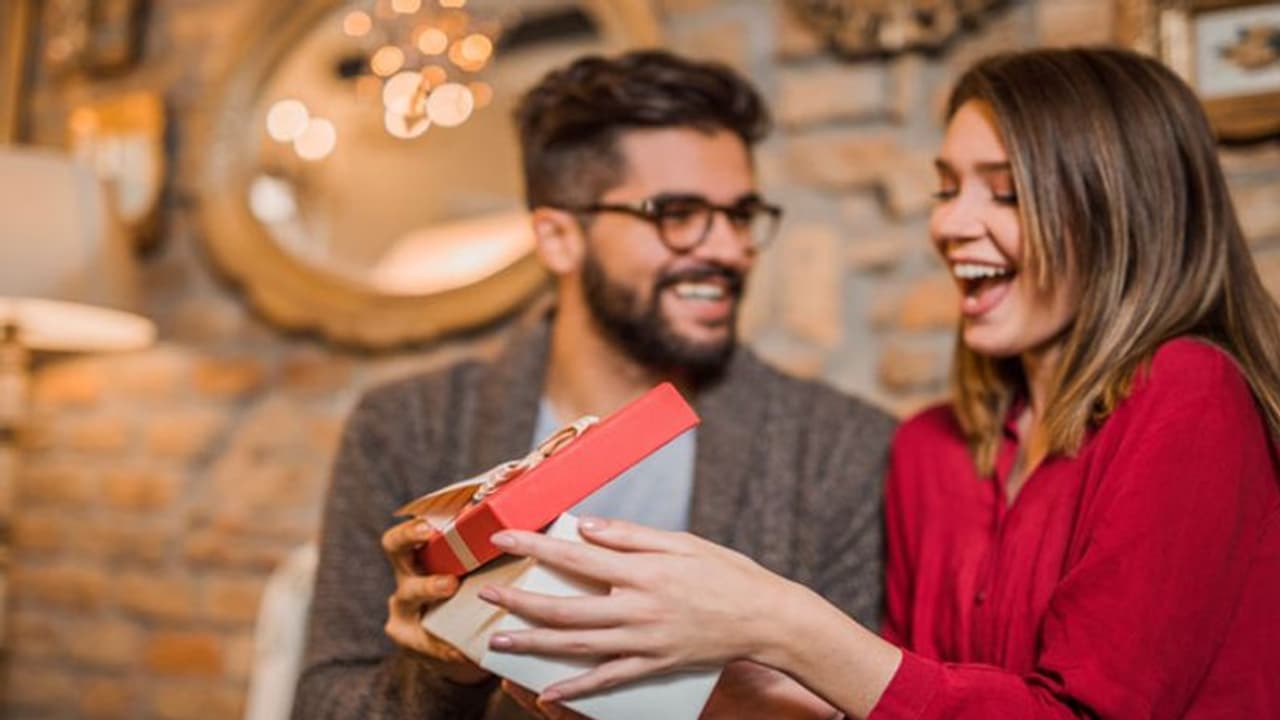 সিঙ্গল হোক বা মিঙ্গল, প্রেম দিবসে মজার মিম শেয়ারে নজর কারুন আপনিও সিঙ্গল হোক বা মিঙ্গল, প্রেম দিবসে মজার মিম শেয়ারে নজর কারুন আপনিও