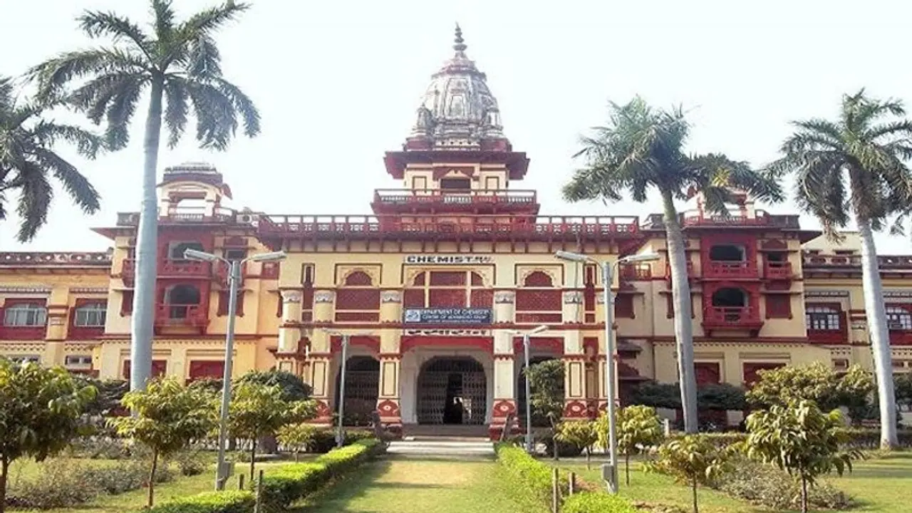 IIT-BHU develops system to extract toxic substances from water by using ash made from teak and neem wood