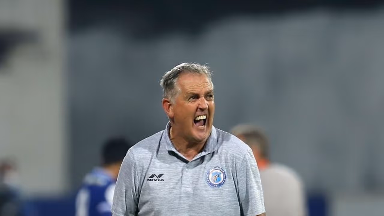 ISL 2023 24: Owen Coyle applauds Chennaiyin FC's dominant 2 0 win over Bengaluru FC (WATCH) ISL 2023 24: Owen Coyle applauds Chennaiyin FC's dominant 2 0 win over Bengaluru FC (WATCH)