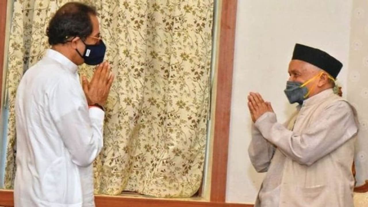 उद्धव सरकार ने नहीं दी सरकारी विमान उड़ाने की अनुमति, 20 मिनट बाद राज्यपाल कोश्यारी को उतरना पड़ा नीचे उद्धव सरकार ने नहीं दी सरकारी विमान उड़ाने की अनुमति, 20 मिनट बाद राज्यपाल कोश्यारी को उतरना पड़ा नीचे