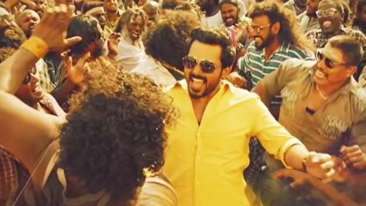 இதுவரை பார்த்திடாத வித்தியாசமான தோற்றத்தில் கார்த்தி... வெளியானது 'சர்தார்' மோஷன் போஸ்டர்..! இதுவரை பார்த்திடாத வித்தியாசமான தோற்றத்தில் கார்த்தி... வெளியானது 'சர்தார்' மோஷன் போஸ்டர்..!