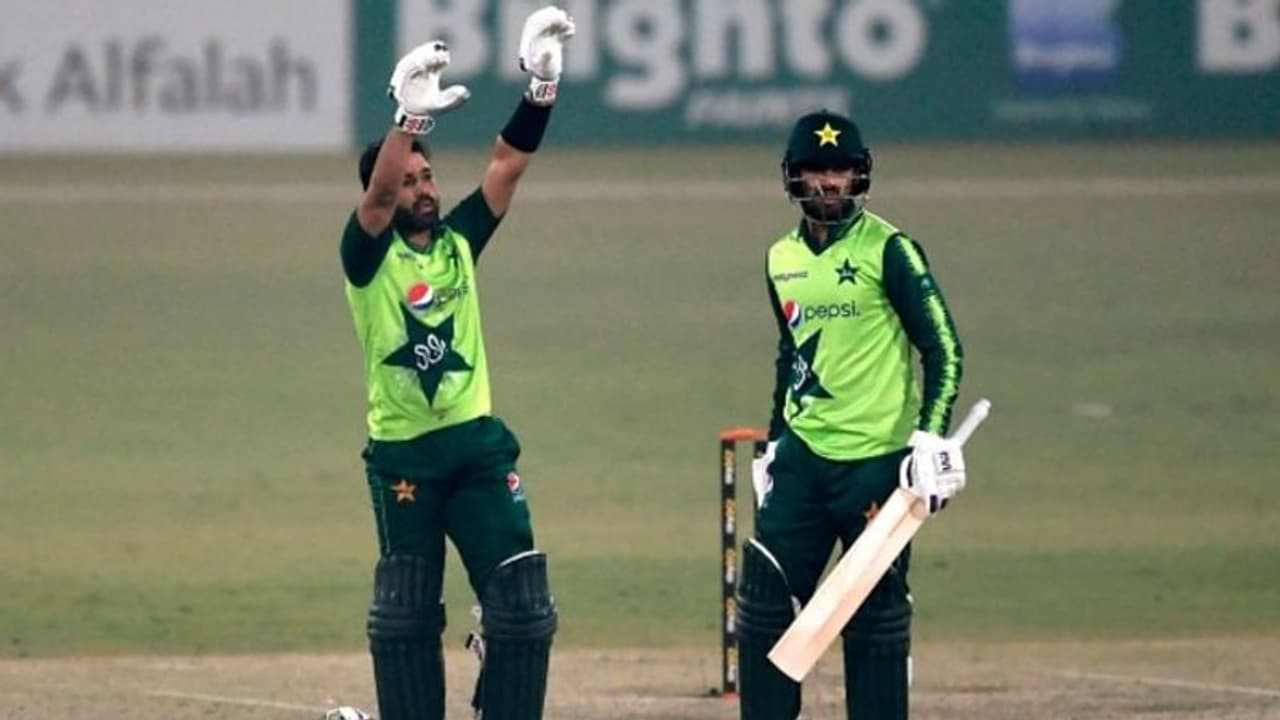 റിസ്വാന് തുണയായി; സിംബാബ്വെയ്ക്കെതിരായ ആദ്യ ടി20യില് പാകിസ്ഥാന് ജയം റിസ്വാന് തുണയായി; സിംബാബ്വെയ്ക്കെതിരായ ആദ്യ ടി20യില് പാകിസ്ഥാന് ജയം