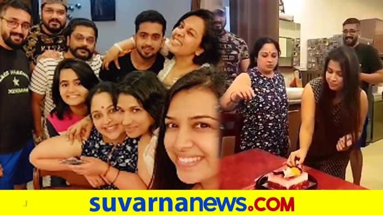 ಶ್ವೇತಾ ಚಂಗಪ್ಪ ಹುಟ್ಟು ಹಬ್ಬಕ್ಕೆ ಮಧ್ಯರಾತ್ರಿ ಸರ್ಪ್ರೈಸ್ ಕೊಟ್ಟ ಸೃಜನ್ ಲೋಕೇಶ್! ಶ್ವೇತಾ ಚಂಗಪ್ಪ ಹುಟ್ಟು ಹಬ್ಬಕ್ಕೆ ಮಧ್ಯರಾತ್ರಿ ಸರ್ಪ್ರೈಸ್ ಕೊಟ್ಟ ಸೃಜನ್ ಲೋಕೇಶ್!