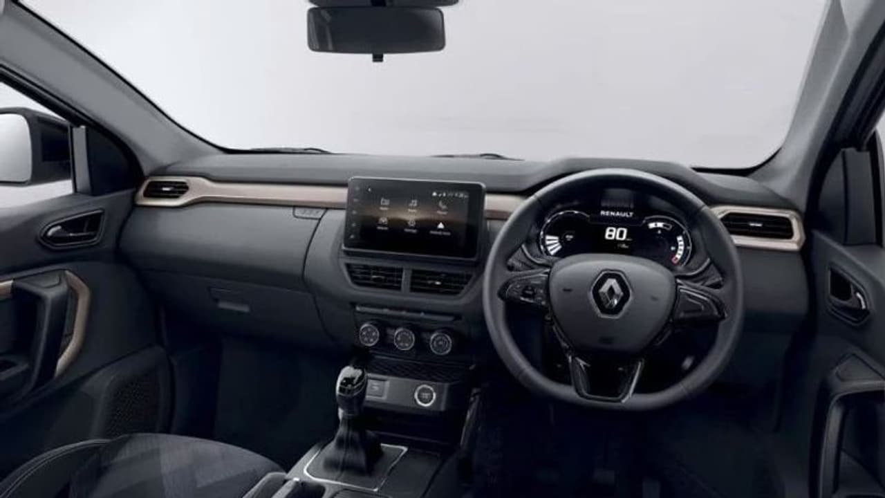 ഇന്ത്യയിൽ ഒരുദശകം തികച്ച് റെനോ; ആഘോഷമാക്കാൻ ഓഫറുകള്! ഇന്ത്യയിൽ ഒരുദശകം തികച്ച് റെനോ; ആഘോഷമാക്കാൻ ഓഫറുകള്!