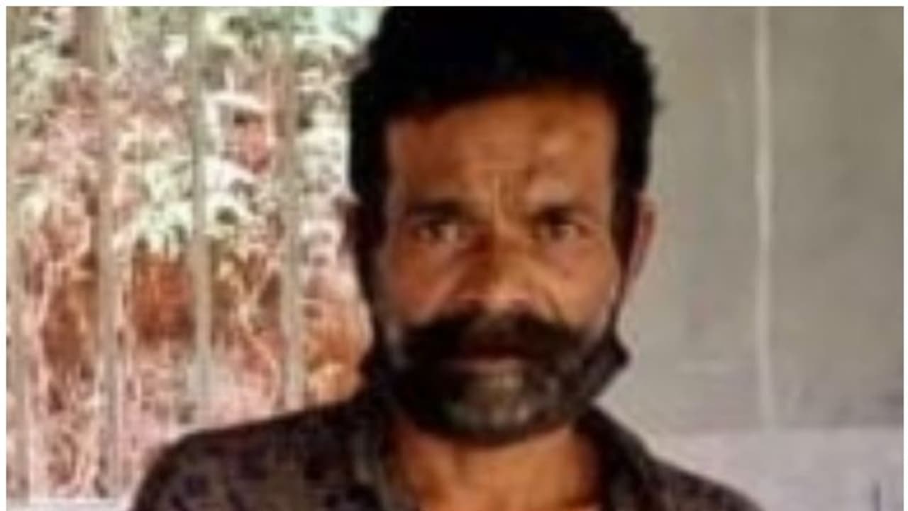 കാട്ടുപോത്തിനെ വേട്ടയാടിയ സംഘത്തിലെ ഒരാള് കൂടി അറസ്റ്റില് കാട്ടുപോത്തിനെ വേട്ടയാടിയ സംഘത്തിലെ ഒരാള് കൂടി അറസ്റ്റില്