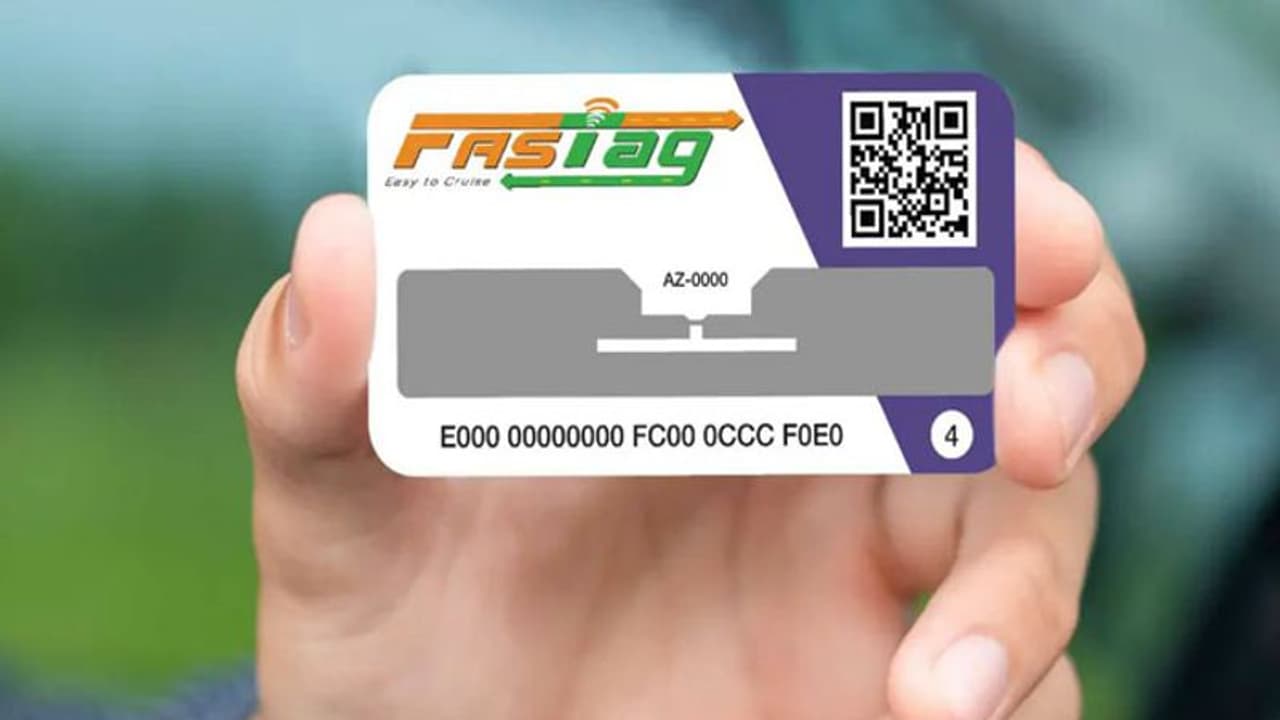 ಪೇಟಿಎಂ FASTag ಗ್ರಾಹಕರಿಗೂ ಸಂಕಷ್ಟ, ಫೆ.29ರ ಬಳಿಕ ದಂಡ ತಪ್ಪಿಸಲು ಹೀಗೆ ಮಾಡಿ! ಪೇಟಿಎಂ FASTag ಗ್ರಾಹಕರಿಗೂ ಸಂಕಷ್ಟ, ಫೆ.29ರ ಬಳಿಕ ದಂಡ ತಪ್ಪಿಸಲು ಹೀಗೆ ಮಾಡಿ!