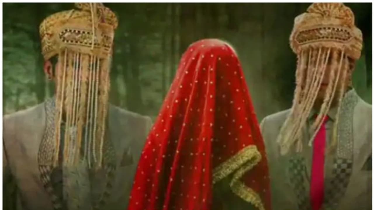 രൂഹിയായി ജാൻവി കപൂര്, രാജ്കുമാര് ചിത്രം റിലീസിന് രൂഹിയായി ജാൻവി കപൂര്, രാജ്കുമാര് ചിത്രം റിലീസിന്