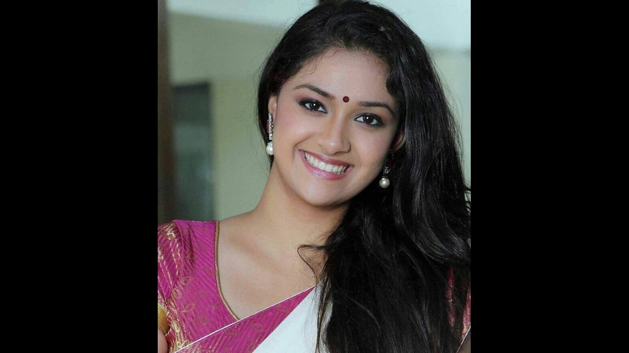 దిల్ రాజు అండ..మూడో సారైనా కీర్తి సక్సెస్ అవుతుందా? దిల్ రాజు అండ..మూడో సారైనా కీర్తి సక్సెస్ అవుతుందా?