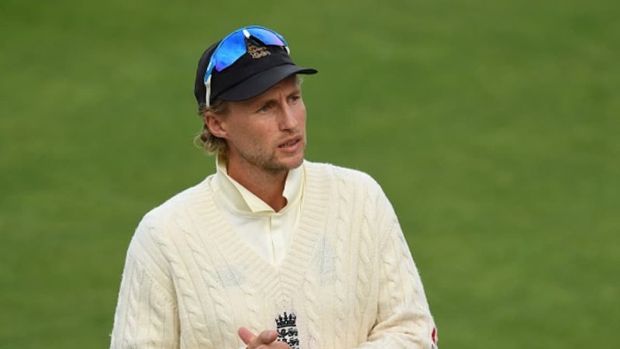 ടെസ്റ്റ് ചരിത്രത്തിലെ ഏറ്റവും മോശം റിവ്യു; റൂട്ടിനെ ട്രോളി വോണും ഹര്ഷ ഭോഗ്ലെയും ടെസ്റ്റ് ചരിത്രത്തിലെ ഏറ്റവും മോശം റിവ്യു; റൂട്ടിനെ ട്രോളി വോണും ഹര്ഷ ഭോഗ്ലെയും