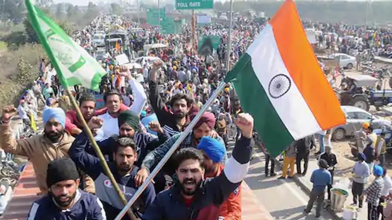 पंजाब: 200 से अधिक YouTube चैनलों की निगरानी, आंदोलन की आड़ में लोगों को भड़काने का है डर पंजाब: 200 से अधिक YouTube चैनलों की निगरानी, आंदोलन की आड़ में लोगों को भड़काने का है डर