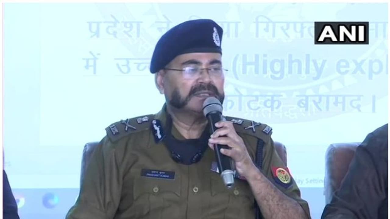 സ്ഫോടകവസ്തുക്കളുമായി രണ്ട് മലയാളികൾ യുപിയിൽ അറസ്റ്റിൽ; ഇരുവരും പോപ്പുലർ ഫ്രണ്ട് പ്രവർത്തകരെന്ന് പൊലീസ് സ്ഫോടകവസ്തുക്കളുമായി രണ്ട് മലയാളികൾ യുപിയിൽ അറസ്റ്റിൽ; ഇരുവരും പോപ്പുലർ ഫ്രണ്ട് പ്രവർത്തകരെന്ന് പൊലീസ്