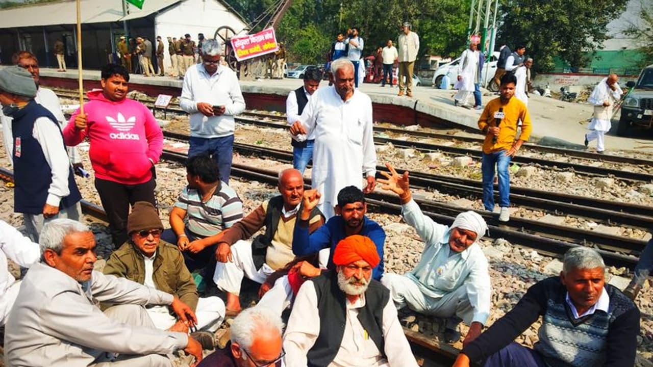 പ്രതിഷേധത്തിന് പുതിയ ഫോര്മുലയുമായി കര്ഷക സംഘടനകള്; സമരം ശക്തമാക്കും പ്രതിഷേധത്തിന് പുതിയ ഫോര്മുലയുമായി കര്ഷക സംഘടനകള്; സമരം ശക്തമാക്കും